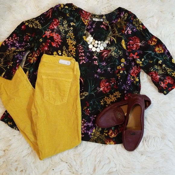 H&M Tops - Vibrant Floral Shirt